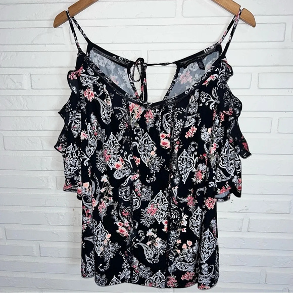 WHBM Black Floral Cold Shoulder Short Sleeve Ruffle Blouse, Women’s Size Medium - Picture 1 of 7